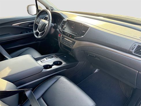 Used 2025 Honda Ridgeline RTL image 30
