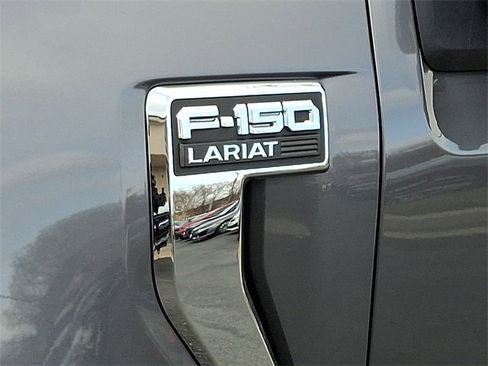 Used 2021 Ford F150 Lariat image 35