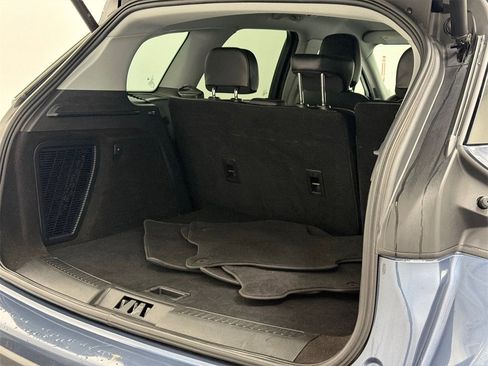 Used 2022 Lincoln Corsair AWD w/ Equipment Group 101A image 7