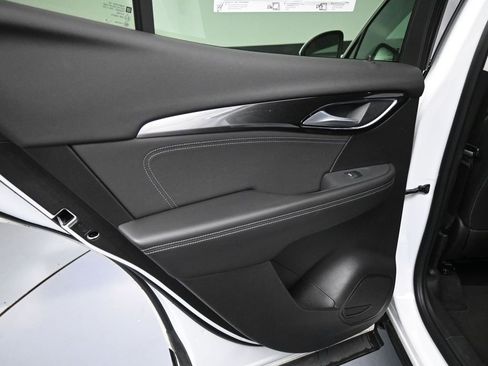 Used 2024 Buick Envision Preferred image 25