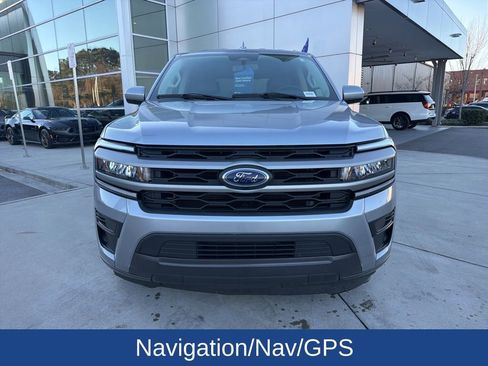 Certified 2024 Ford Expedition XLT image 3
