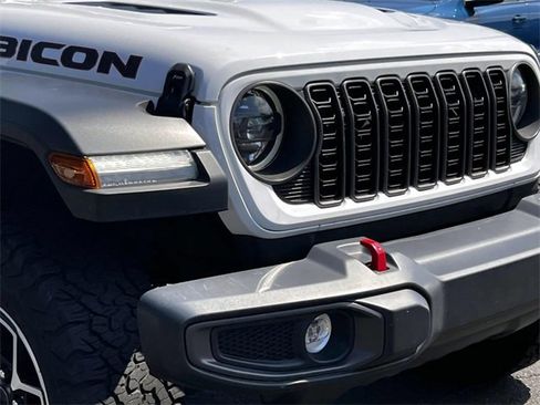 Certified 2024 Jeep Wrangler Unlimited Rubicon image 9