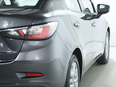 Used 2018 Toyota Yaris iA image 45