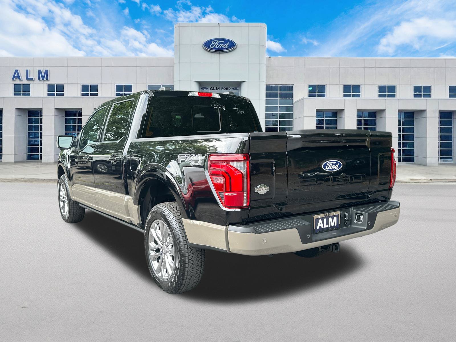 New 2026 Ford F150 King Ranch w/ Equipment Group 601A High AWD/4WD image 8