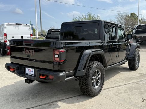 New 2026 Jeep Gladiator Mojave AWD/4WD image 5