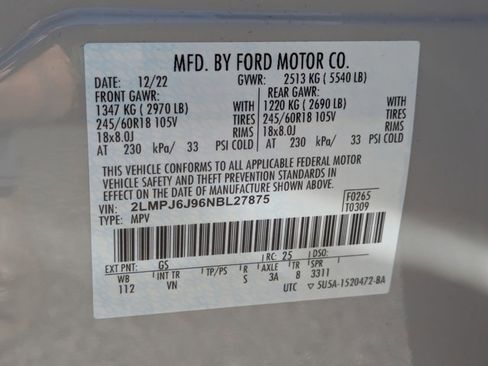 Used 2022 Lincoln Nautilus FWD w/ Premium Package image 25