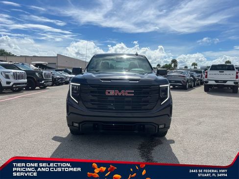 Certified 2025 GMC Sierra 1500 Elevation RWD image 3
