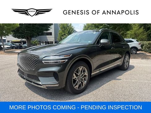 Used 2025 Genesis GV70 2.5T AWD/4WD image 3