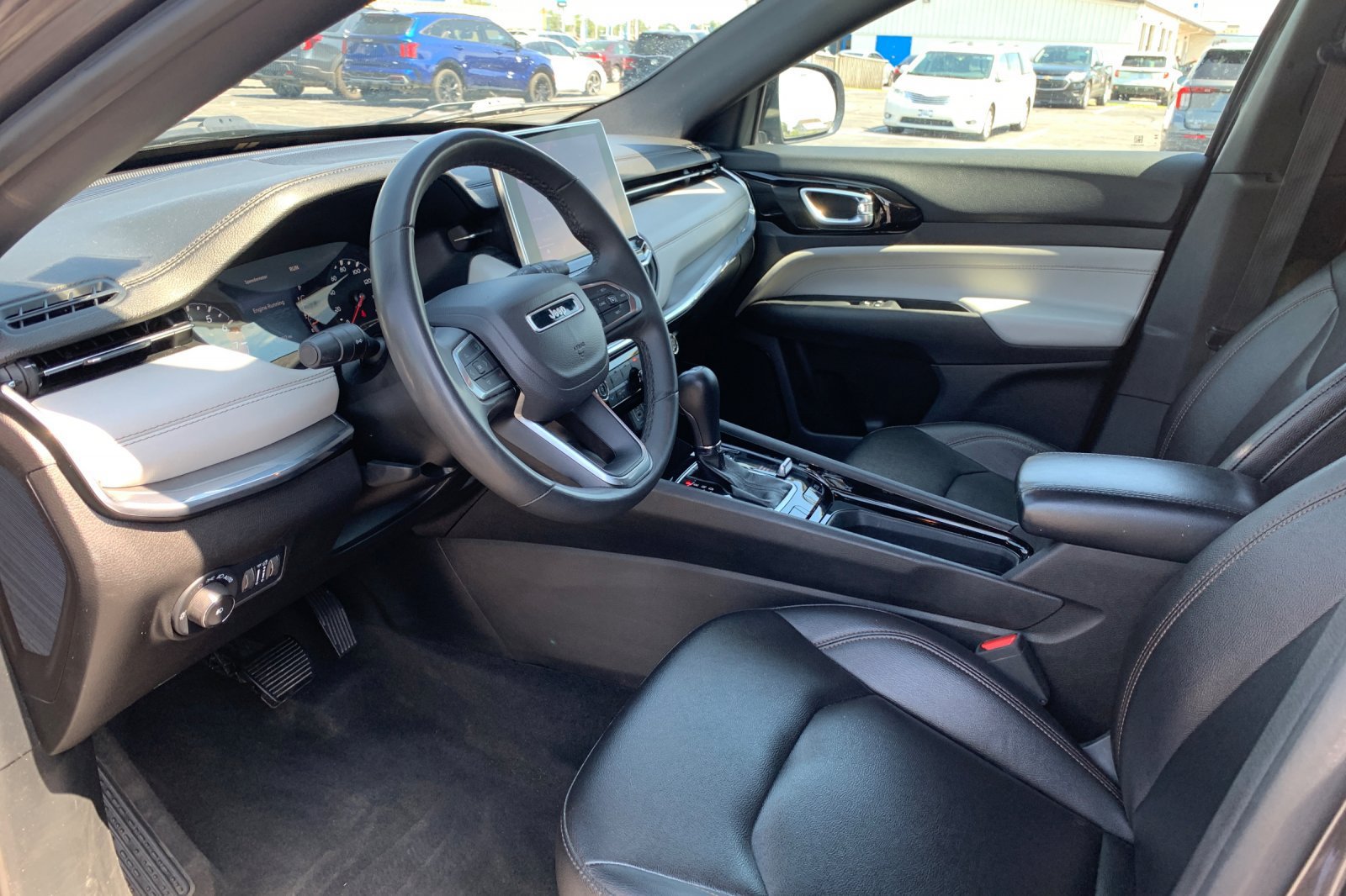 Used 2024 Jeep Compass Limited AWD/4WD image 12