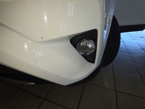 Used 2018 Toyota RAV4 XLE image 26