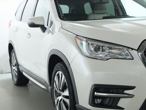 Used 2019 Subaru Ascent Limited w/ Popular Package #3 image 8