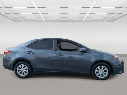 Used 2015 Toyota Corolla L image 7