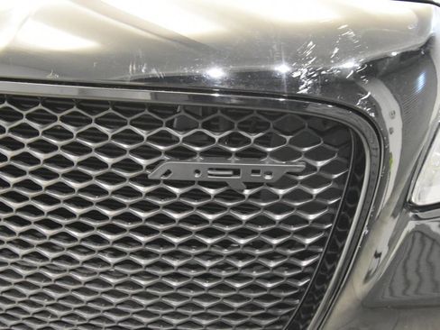 Used 2019 Chrysler 300 S w/ S Model Appearance Package RWD image 9