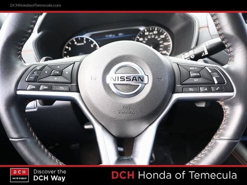 Used 2022 Nissan Altima 2.5 SR w/ Midnight Edition Package image 9