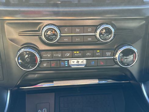 Used 2024 Ford F150 Raptor AWD/4WD image 21