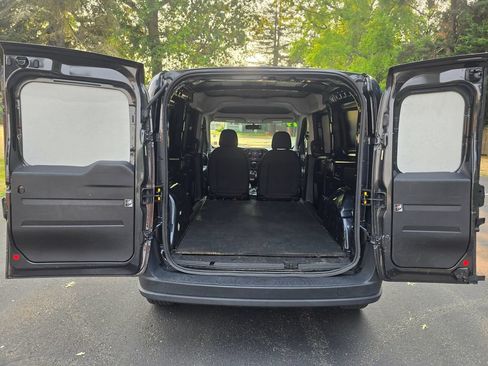 Used 2019 RAM ProMaster City Tradesman FWD image 18