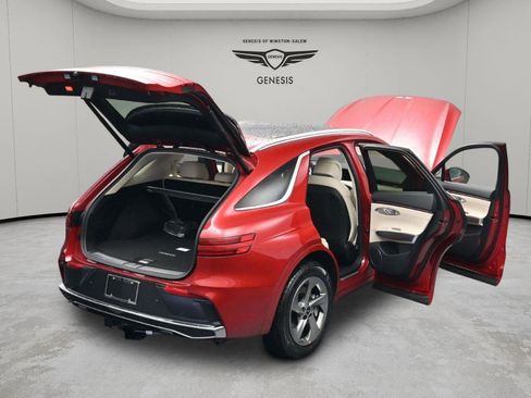 New 2026 Genesis GV70 2.5T Select image 17