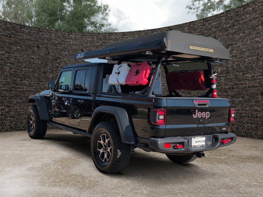 Used 2025 Jeep Gladiator Rubicon AWD/4WD image 4