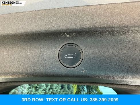 Used 2024 Tesla Model Y Long Range AWD/4WD image 28