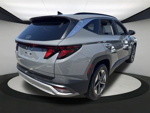 Used 2025 Hyundai Tucson SEL AWD/4WD image 9