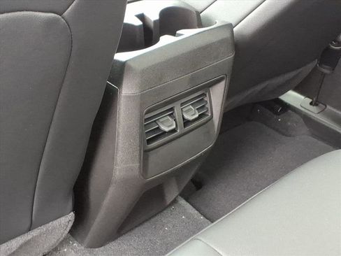 New 2026 Chevrolet Colorado Trail Boss AWD/4WD image 9