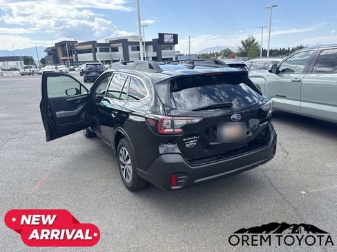 Used 2021 Subaru Outback Premium AWD/4WD image 18