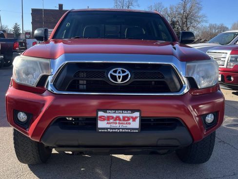 Used 2015 Toyota Tacoma 4x4 Double Cab w/ TRD Off-Road Package image 12