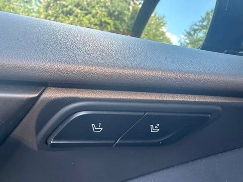 Used 2023 Kia Niro Wave w/ Wave Preserve Package FWD image 14