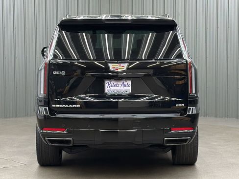 Used 2026 Cadillac Escalade Platinum Sport AWD/4WD image 4