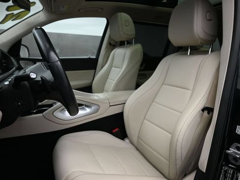 Used 2021 Mercedes-Benz GLS 450 4MATIC image 12