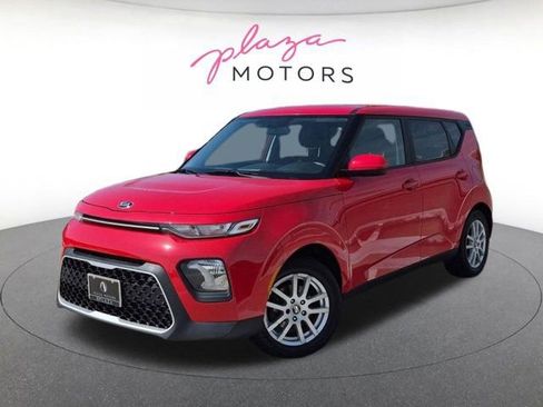 Used 2020 Kia Soul LX FWD image 1