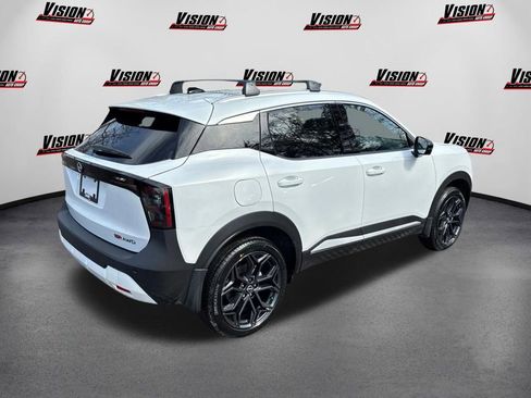 New 2026 Nissan Kicks SR w/ Cold Weather Package AWD/4WD image 5