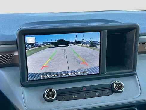 Certified 2022 Ford Maverick Lariat w/ Equipment Group 500A Standard image 13