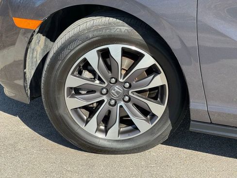 Used 2024 Honda Odyssey EX-L image 9