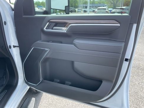New 2026 Chevrolet Silverado 2500 LT w/ Leather Package AWD/4WD image 28