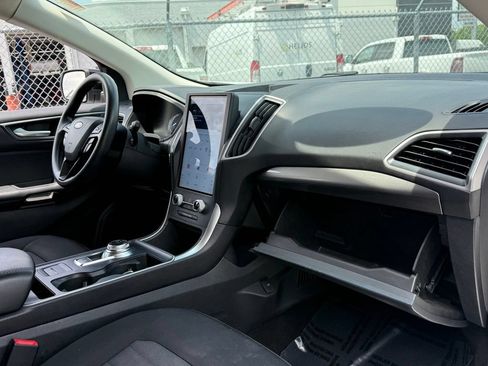 Used 2023 Ford Edge SE w/ Black Appearance Package AWD/4WD image 12