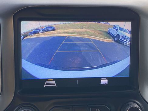 Used 2022 Chevrolet Silverado 2500 LT w/ Fleet Comfort Package image 26