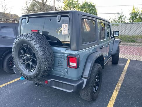 Used 2024 Jeep Wrangler Unlimited AWD/4WD image 5
