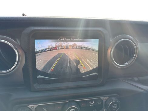 Used 2022 Jeep Wrangler Unlimited Rubicon 4xe w/ Steel Bumper Group image 25