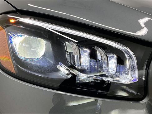 Used 2026 Mercedes-Benz Maybach GLS 600 4MATIC image 28
