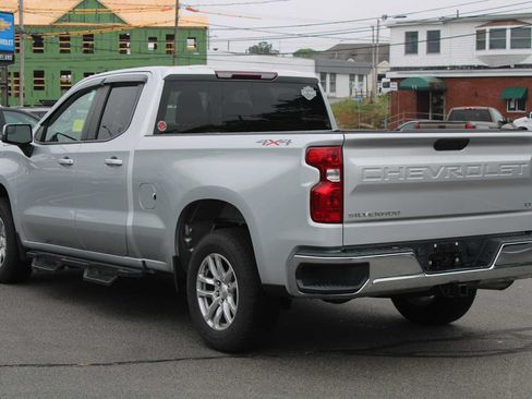 Used 2021 Chevrolet Silverado 1500 LT AWD/4WD image 3