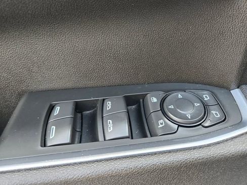 Used 2025 GMC Sierra 1500 SLT AWD/4WD image 36