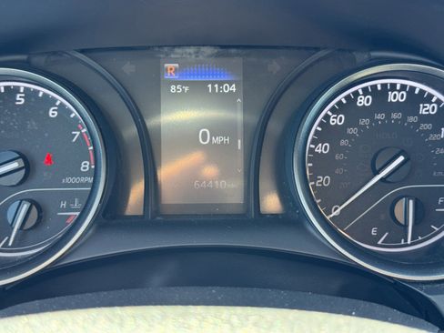 Used 2024 Toyota Camry SE image 20