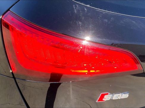 Used 2017 Audi SQ5 Premium Plus w/ Technology Package image 28