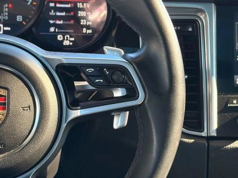 Used 2017 Porsche Macan GTS AWD/4WD image 35