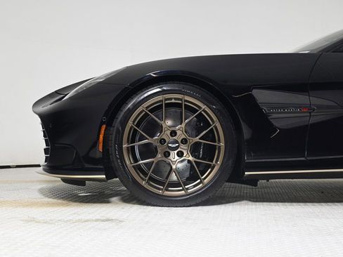 Used 2025 Aston Martin Vanquish image 4