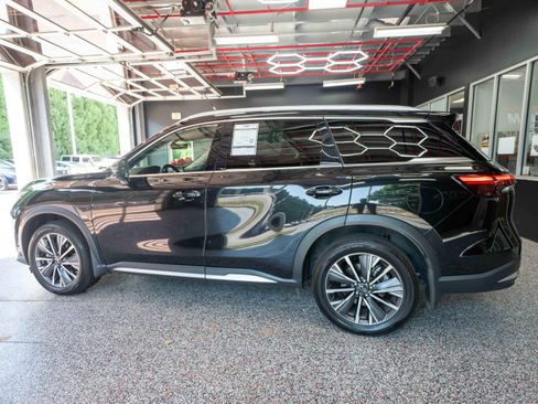 Used 2026 INFINITI QX60 Luxe w/ Cargo Package AWD/4WD image 2