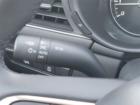 Used 2025 MAZDA MAZDA3 s image 36