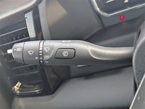 Used 2024 GMC Sierra 1500 AT4 w/ Technology Package image 30