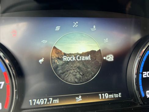 Used 2023 Ford Bronco Sport Badlands image 30